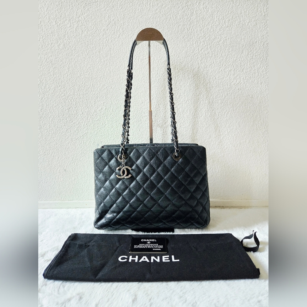 Chanel Black Quilted Caviar City Shopping Tote Bag - Picture 14 of 16